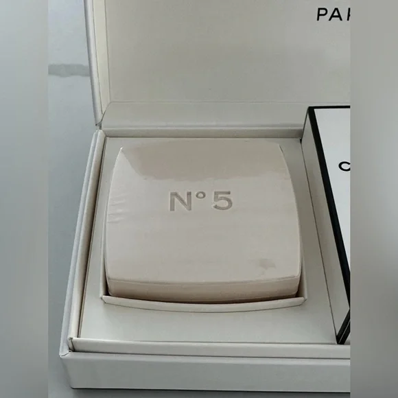 Chanel N°5 Savon Gift Set New Unused with Box - Picture 2 of 9